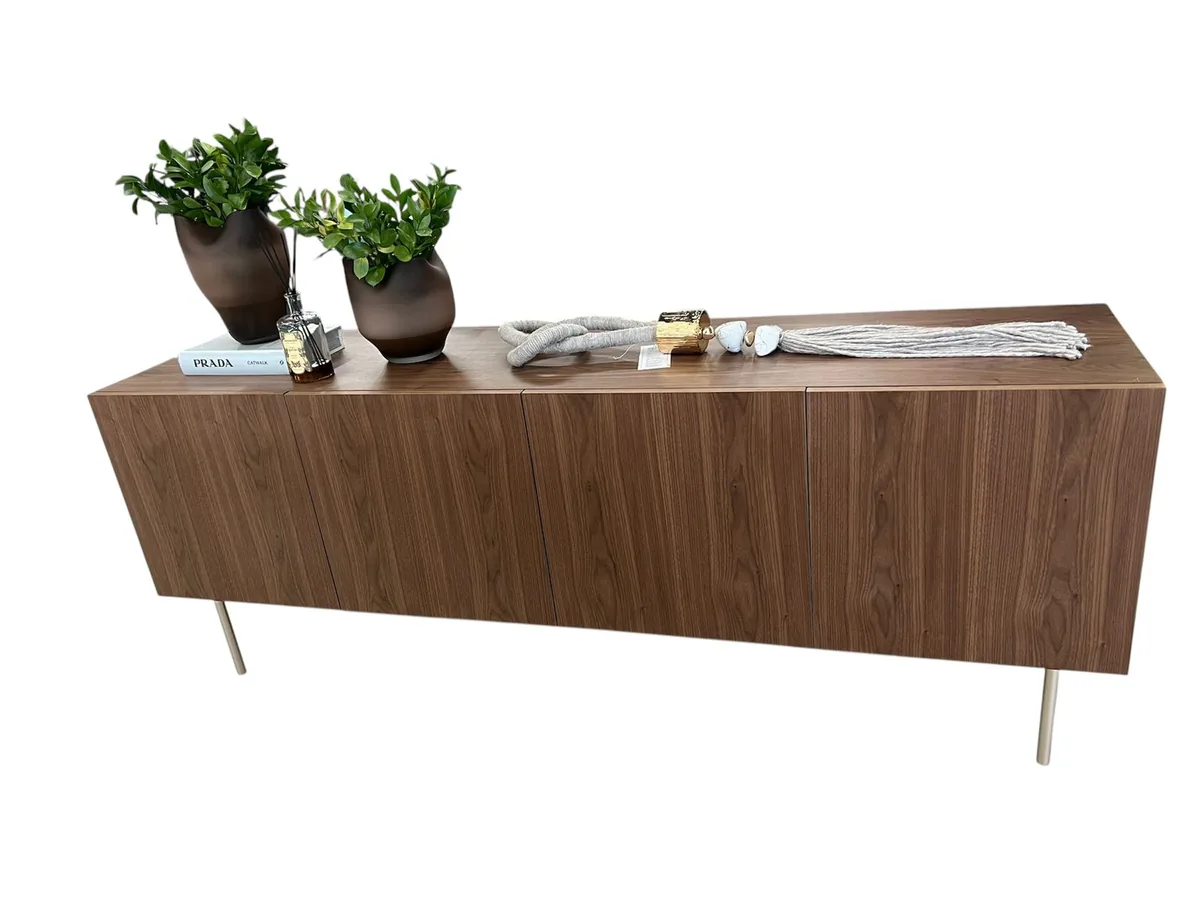 BUFFET SIER LIVERPOOL 2.00 NOGAL(BL)